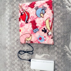 Килимок плюшевий Angry birds з підігрівом (рожевий)